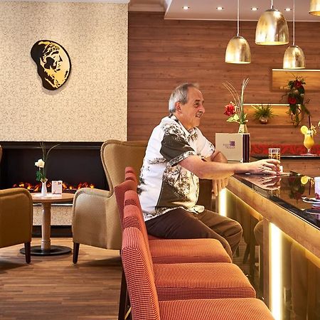 Kurhotel Kaiser Trajan Bad Gögging Exteriör bild