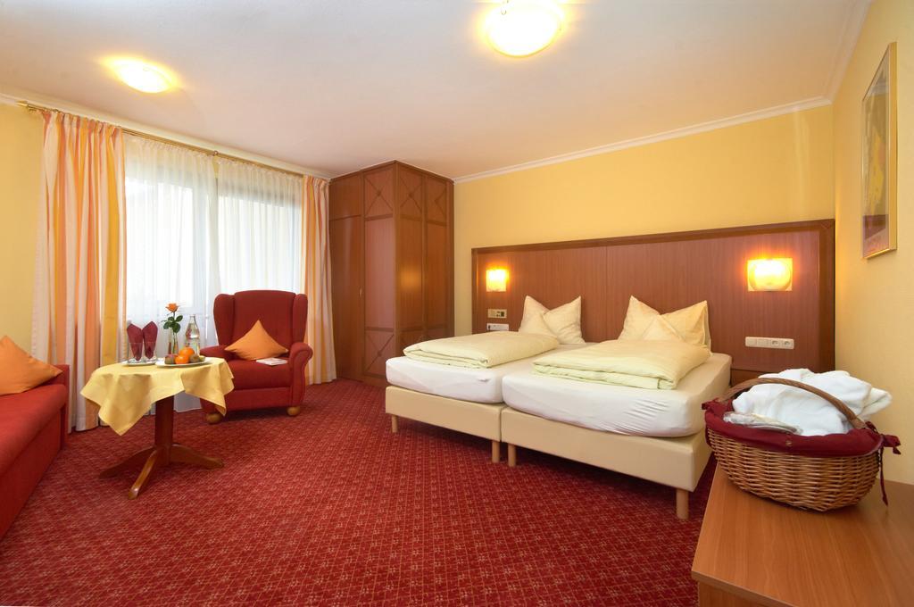 Kurhotel Kaiser Trajan Bad Gögging Rum bild