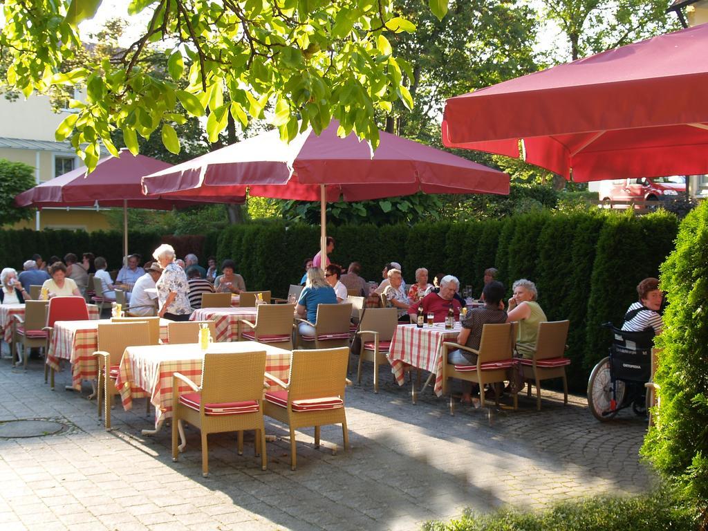Kurhotel Kaiser Trajan Bad Gögging Exteriör bild