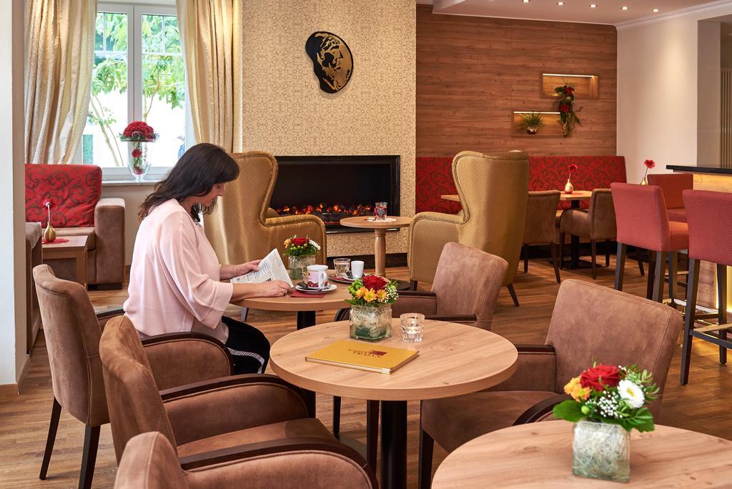 Kurhotel Kaiser Trajan Bad Gögging Exteriör bild